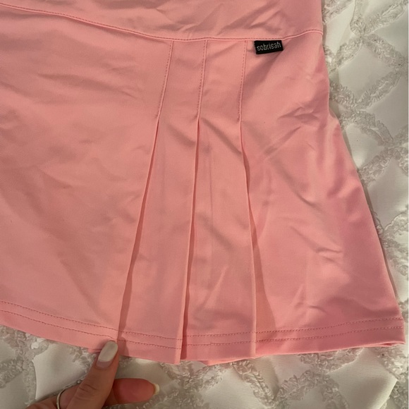 Sobrisah Pleated Skort - Picture 3 of 10